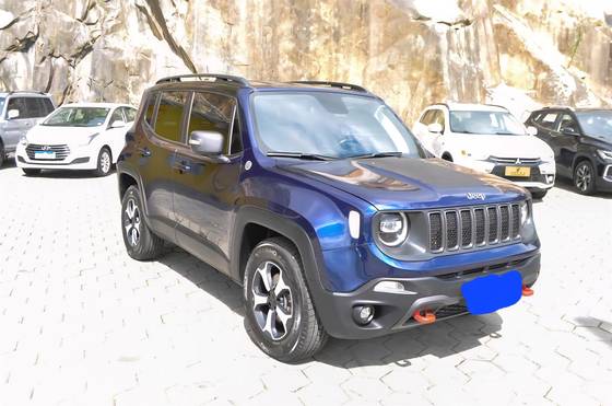 JEEP RENEGADE 2.0 16V TURBO DIESEL TRAILHAWK 4P 4X4 AUTOMÁTICO JEEP RENEGADE 2.0 16V TURBO DIESEL TRAILHAWK 4P 4X4 AUTOMÁTICO